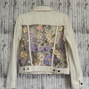 Floral Embroidered White Jacket